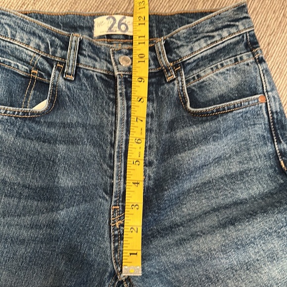 We the Free Bootcut Jeans size 26 high rise button fly - Picture 11 of 13